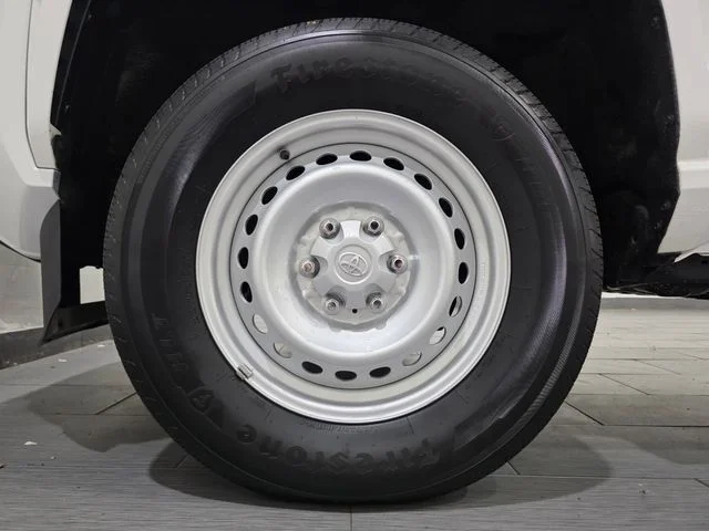 Used 2025 White Toyota SR image 20