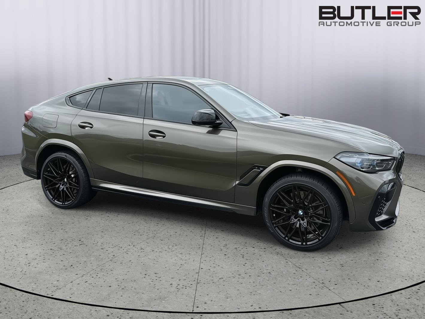 Used 2023 Manhattan Green Metallic BMW  image 7