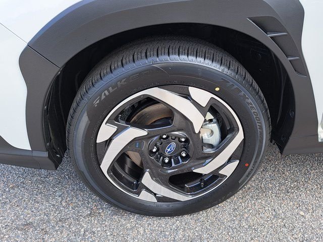 New 2026 CRYSTAL WHITE PEARL Subaru Limited Hybrid image 16