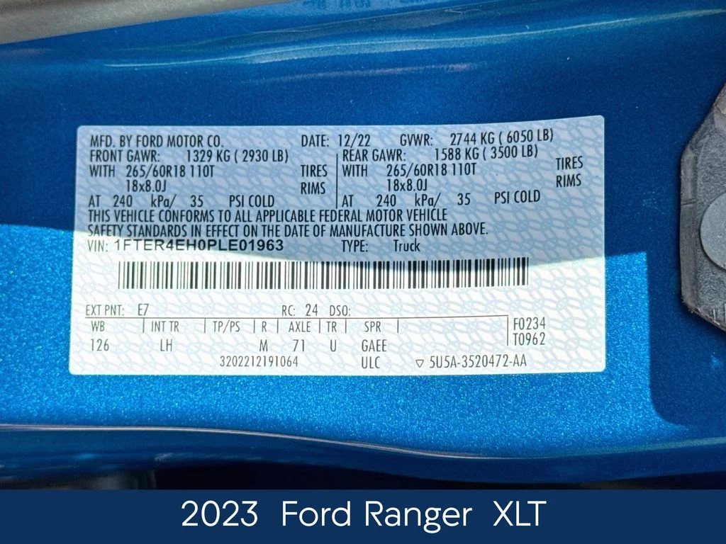 Used 2023 Blue Ford XLT image 19