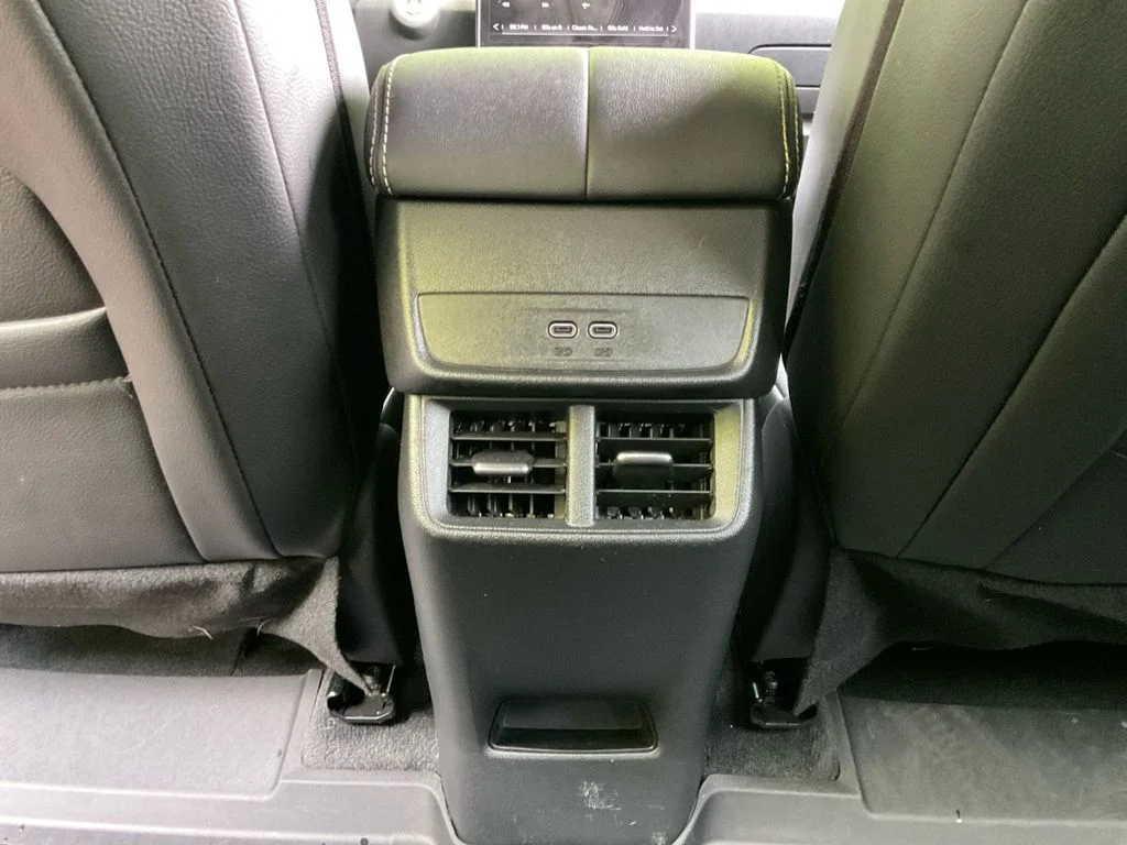Used 2025 Silver GMC Elevation image 23