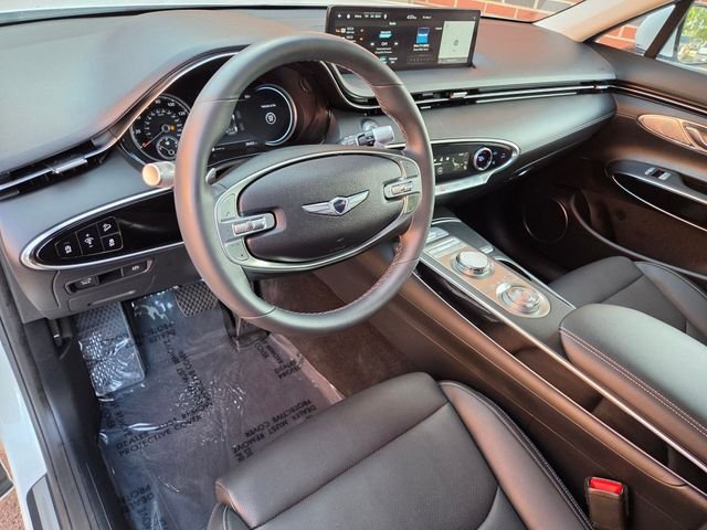 Certified Used 2023 White Genesis 2.5T image 11