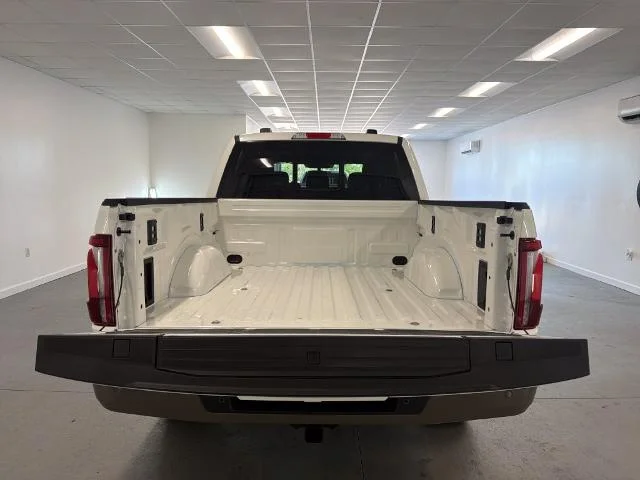 New 2026 Star White Metallic Tri-Coat Ford King Ranch® image 30