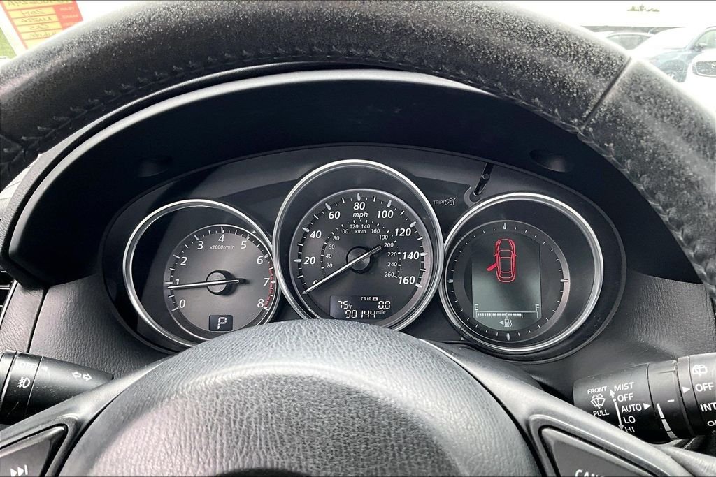 Used 2014 White Mazda Grand Touring image 20