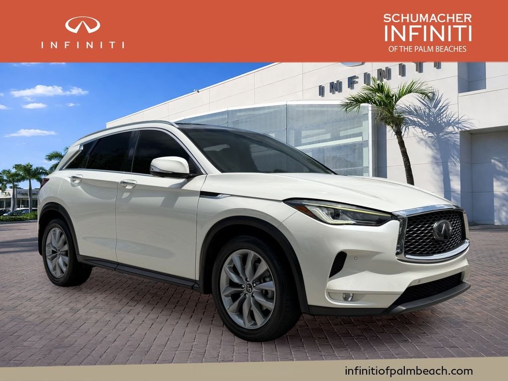 2022 INFINITI QX50 Essential
