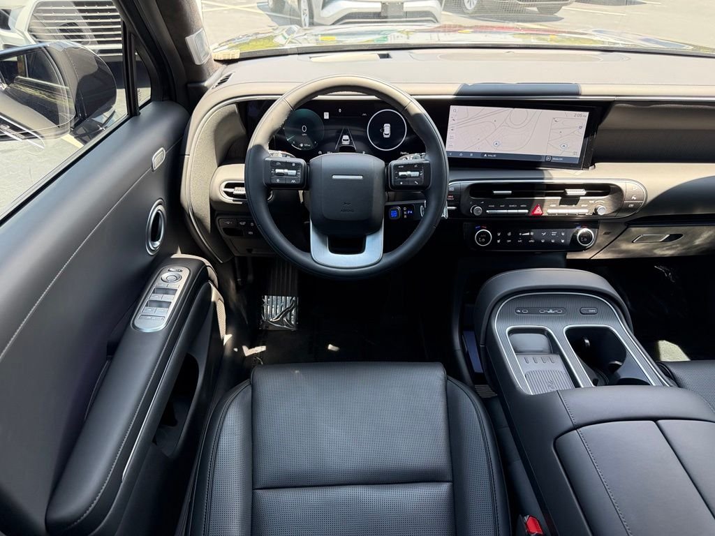 Used 2026 Red Hyundai Calligraphy image 9