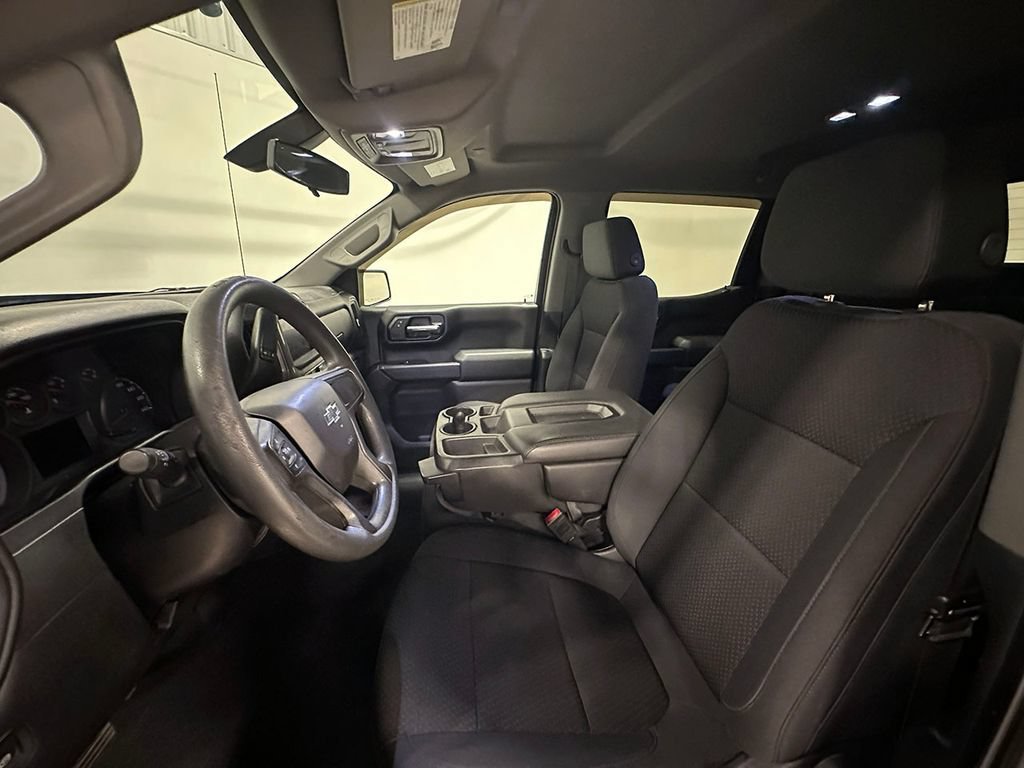 Used 2020 BLACK Chevrolet Custom Trail Boss image 3