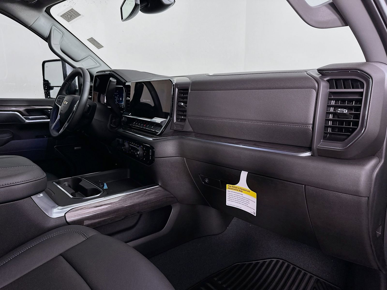 2025 Chevrolet Silverado 2500 HD LTZ - Photo 31