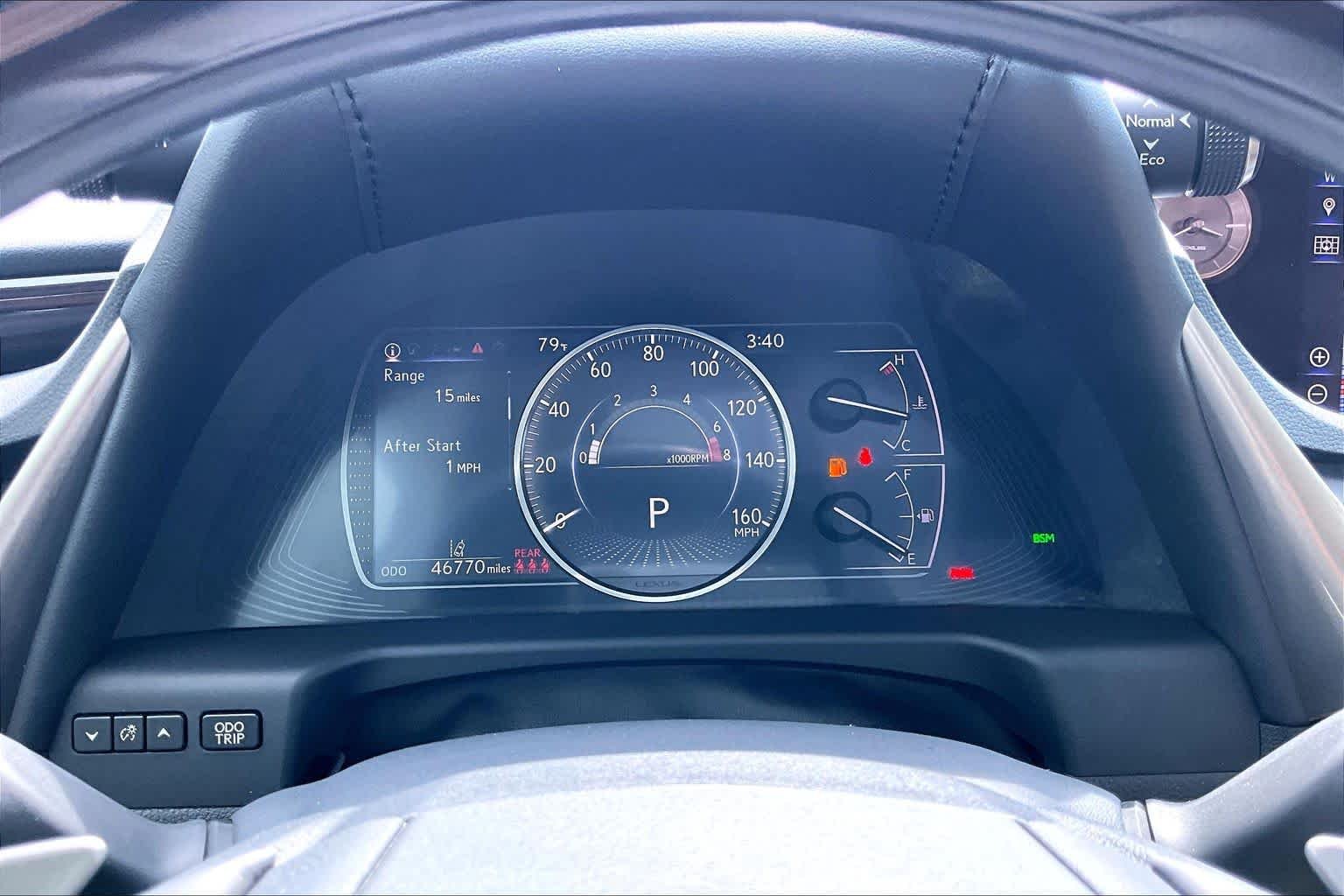 Used 2019 Eminent White Pearl Lexus Ultra Luxury image 24