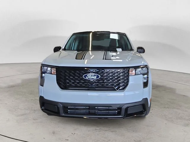 New 2026 Space White Metallic Ford XLT image 8