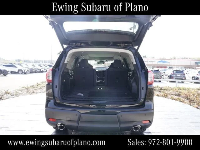 New 2026 CRYSTAL BLACK SILICA Subaru Limited 7-Passenger image 52