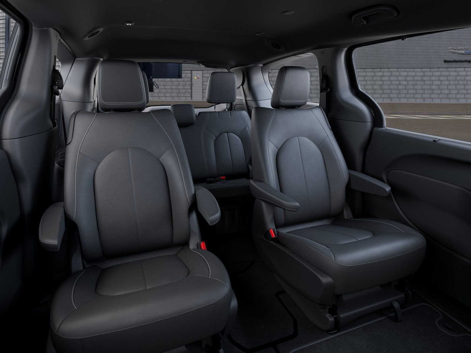 2026 Chrysler Voyager LX - Photo 15