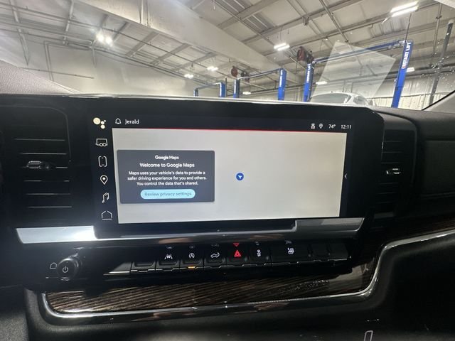 Used 2024 Blue GMC Elevation image 24