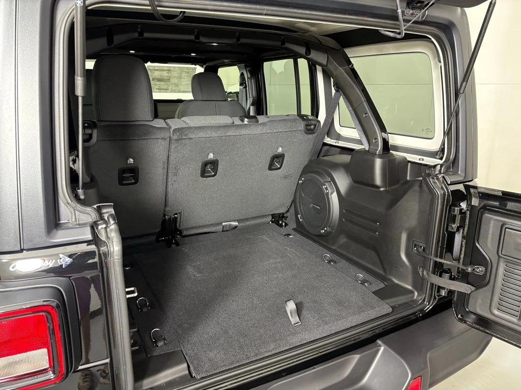 New 2026 Gray Jeep Rubicon image 37
