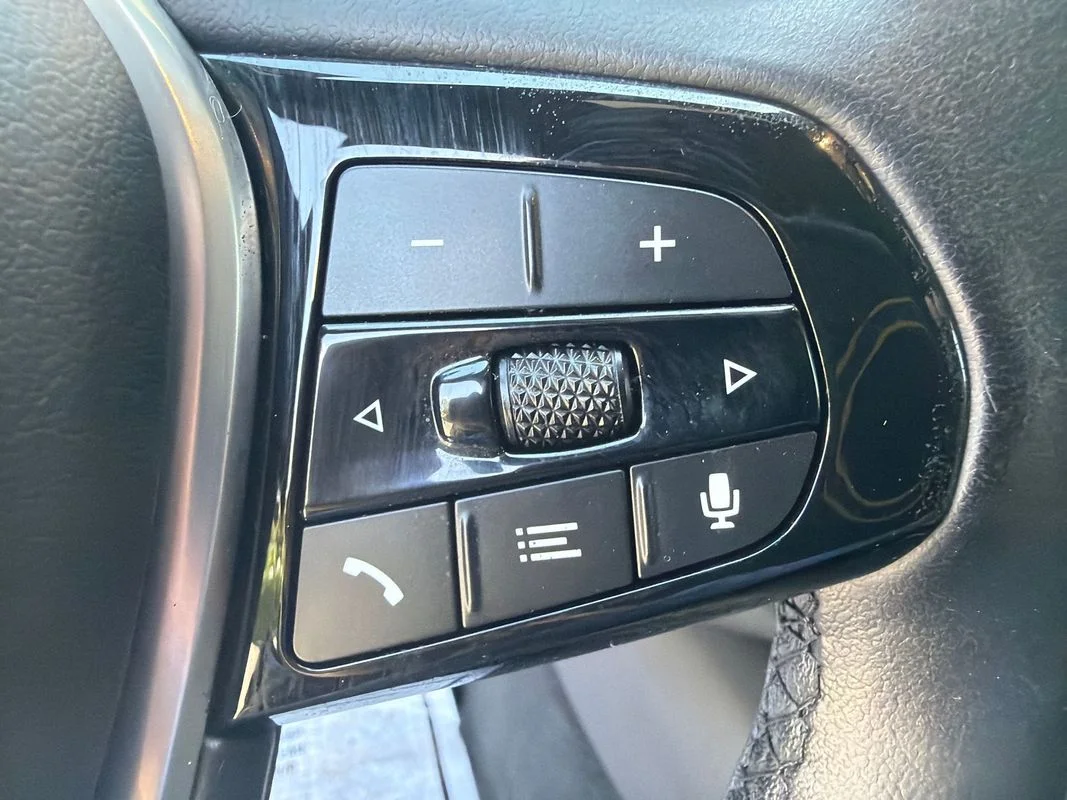 Used 2022 Blue BMW i xDrive image 17
