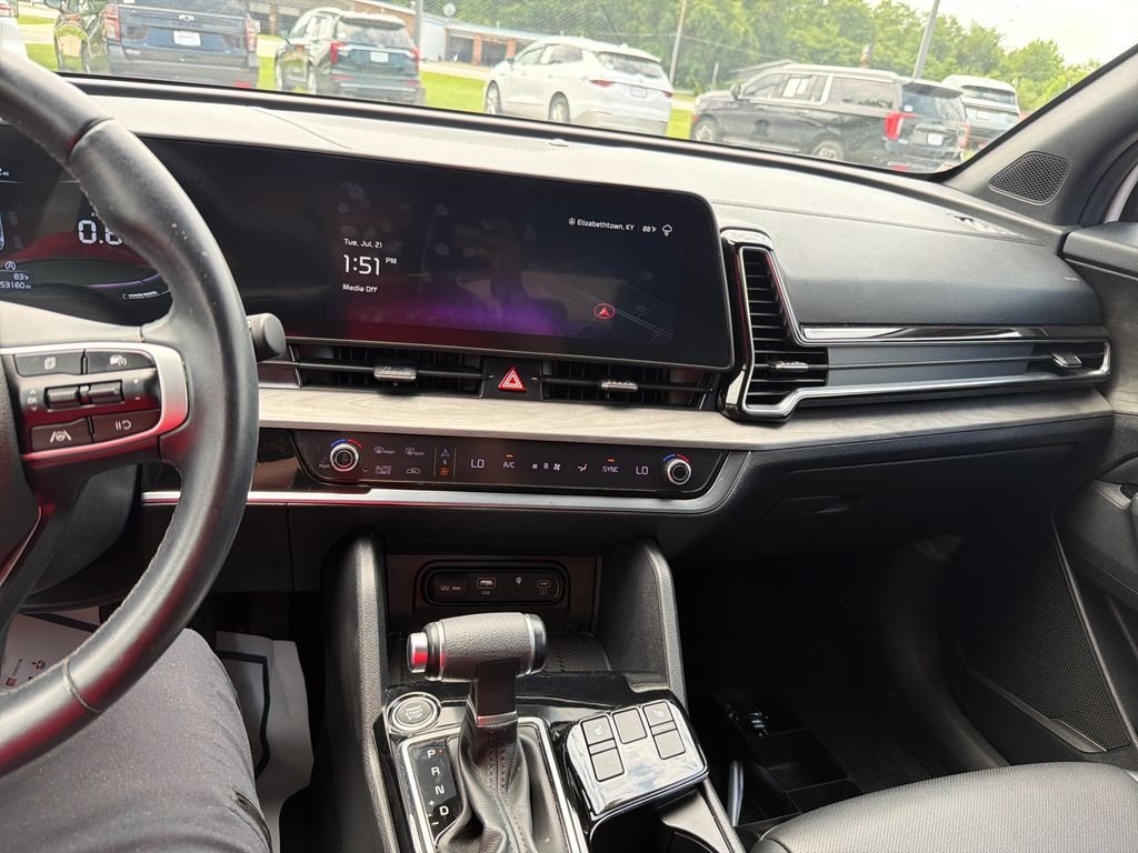 Used 2024 White Kia X-Line image 20