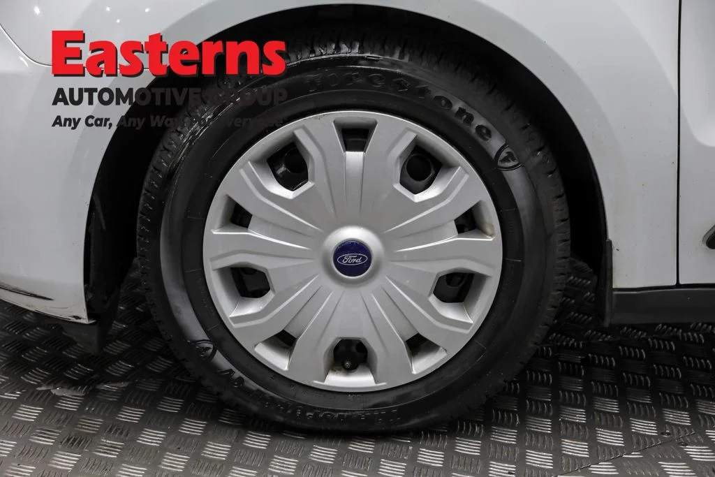 Used 2020 White Ford XLT image 32