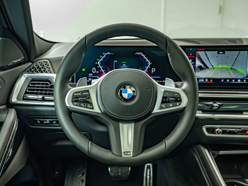 New 2027 Gray Metallic BMW xDrive40i image 23