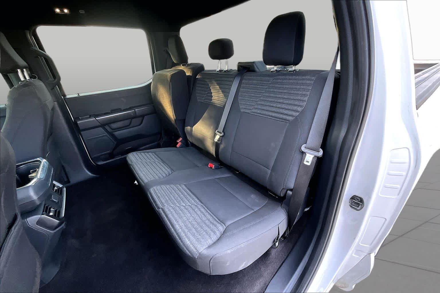 Certified Used 2022 Oxford White Ford XL image 21
