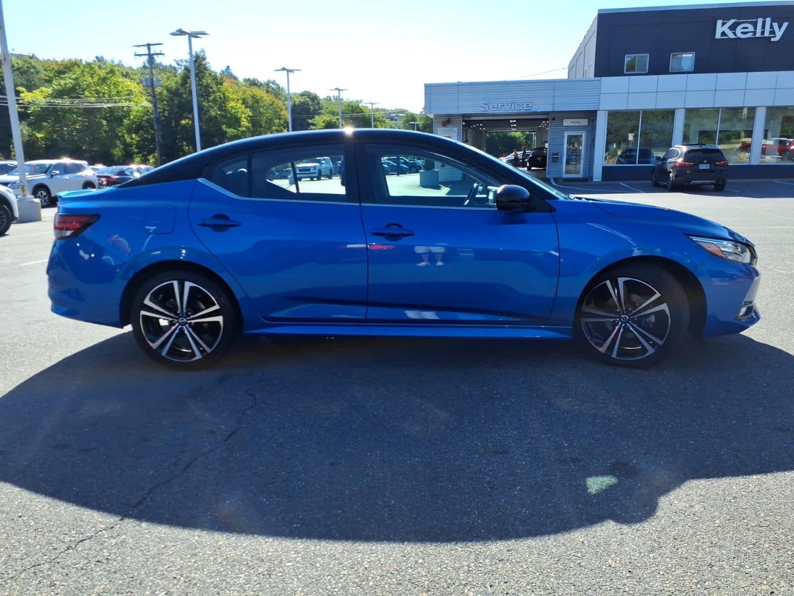 Certified Used 2023 Electric Blue Metallic/Super Black Nissan SR image 4