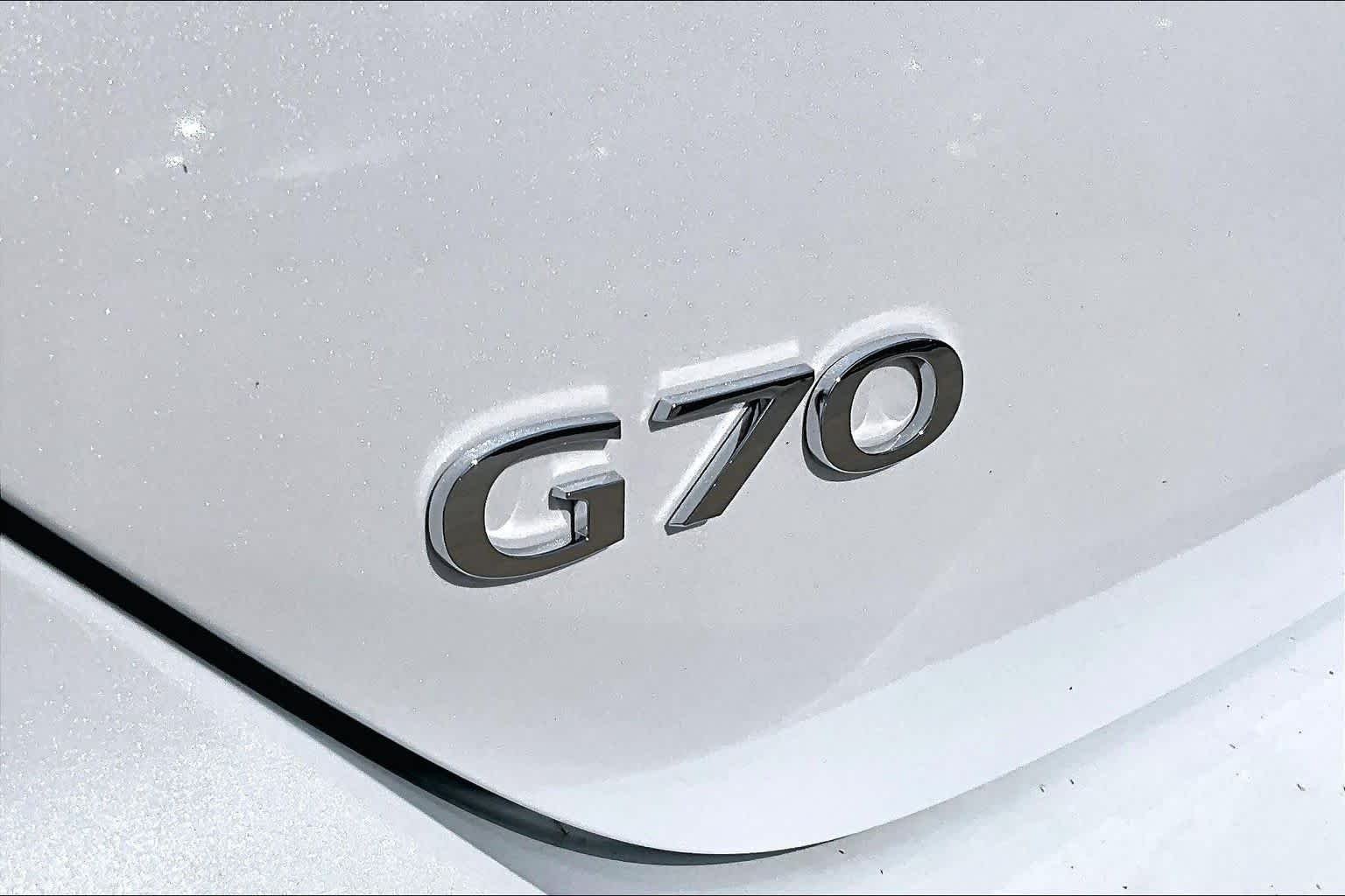Certified Used 2026 Uyuni White Genesis 2.5T Prestige image 54