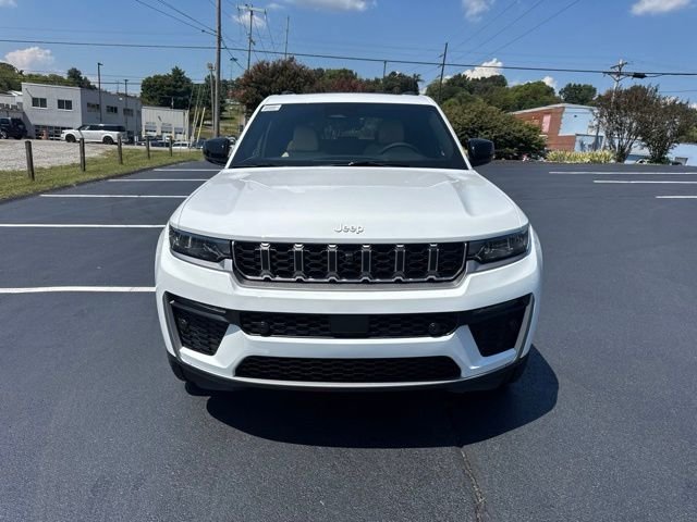 New 2027 Bright White Clearcoat Jeep Limited image 2