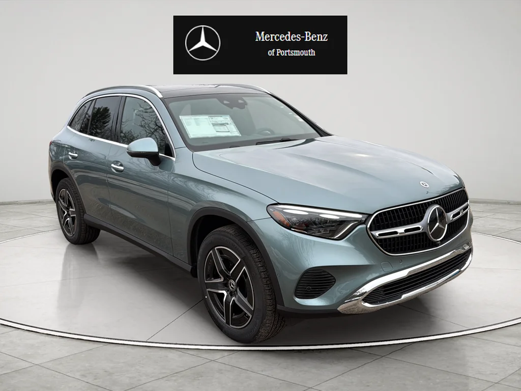 New 2026 Verde Silver Metallic Mercedes-Benz GLC 300 image 7