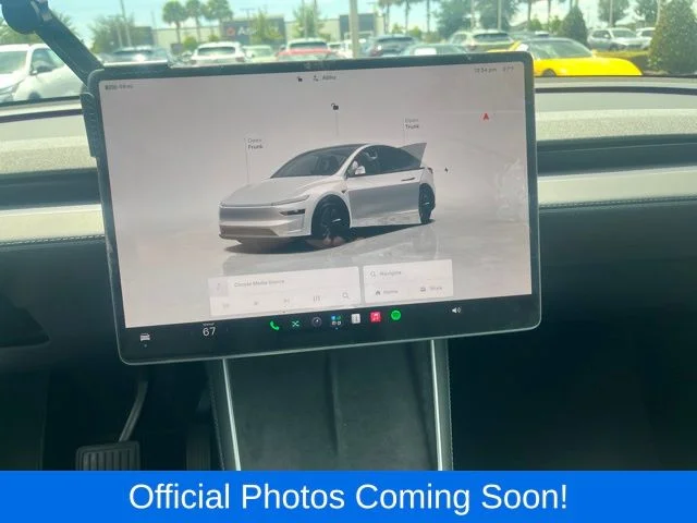 Used 2026 White Tesla  image 5