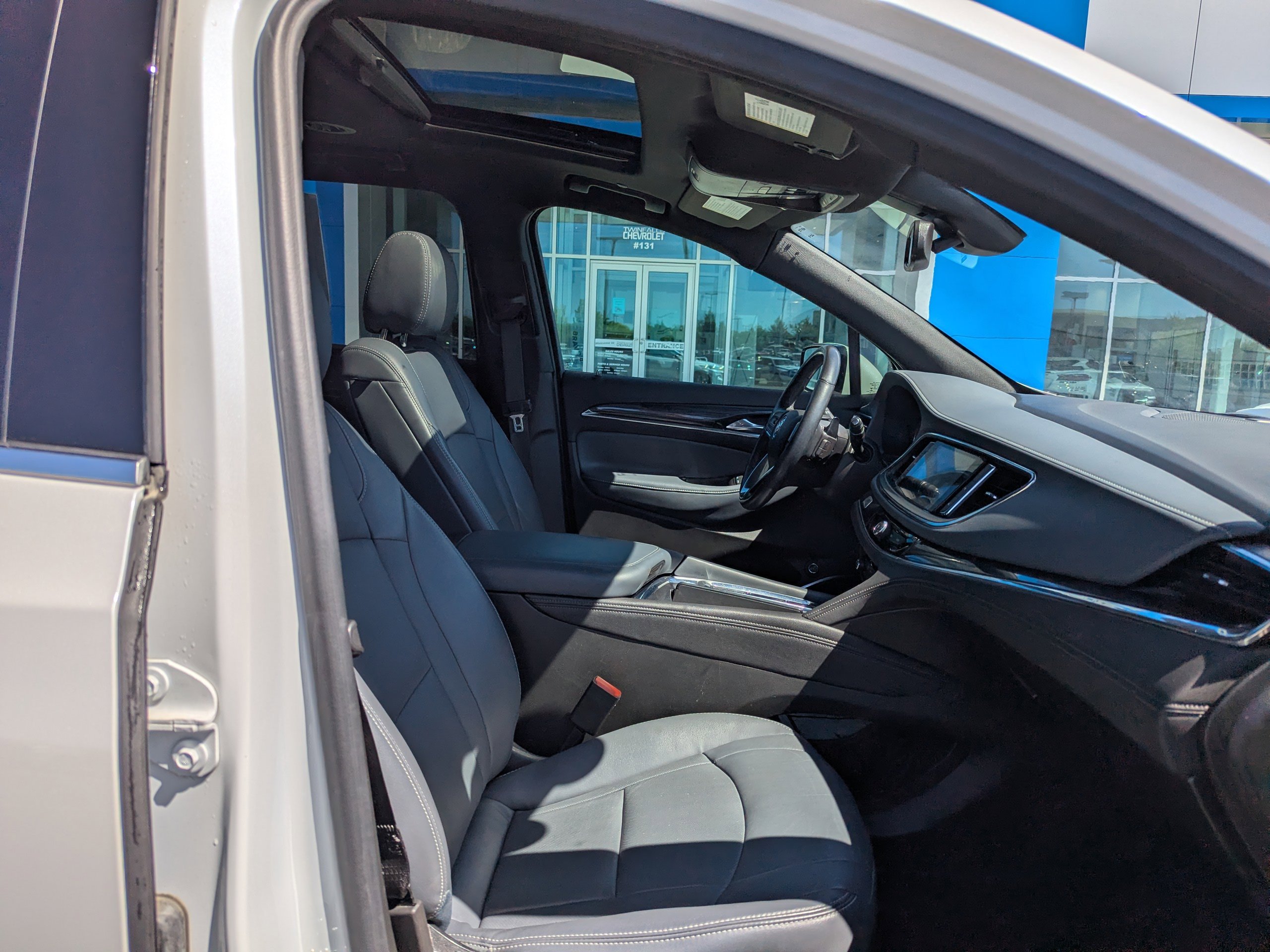 2022 Buick Enclave Essence - Photo 42