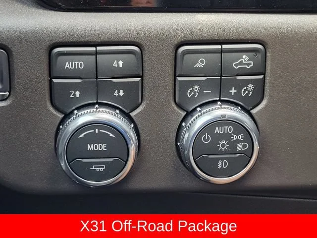2026 GMC Sierra 1500 SLT - Photo 18