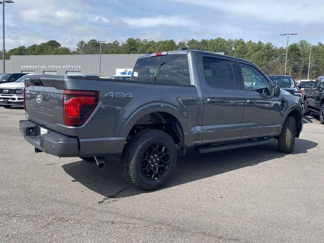 New 2026 Carbonized Gray Metallic Ford XLT image 3