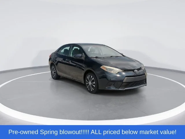 Used 2016 Black Toyota LE image 2