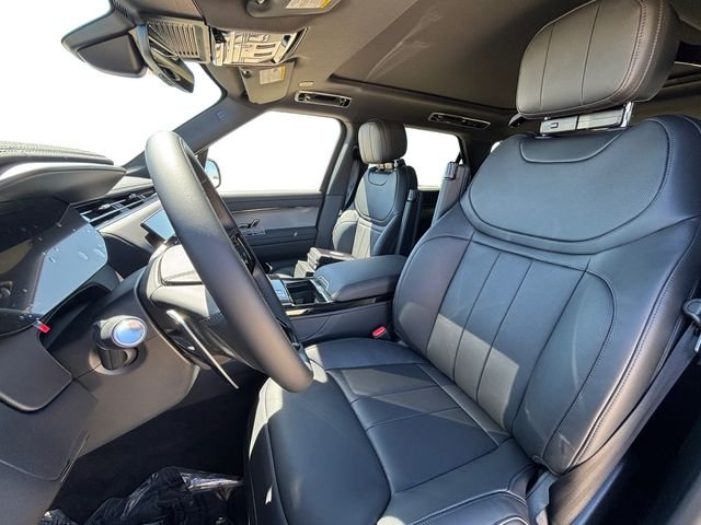 New 2026 Carpathian Grey Land Rover Dynamic SE image 10