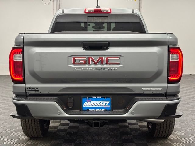 New 2026 Sterling Metallic GMC Elevation image 9