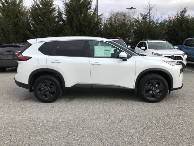 New 2026 Everest White Pearl Tricoat Nissan SV image 7
