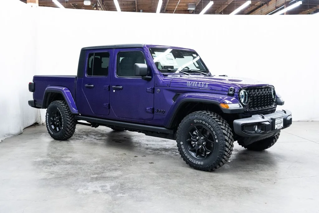 2026 Jeep Gladiator Willys Auto's photo