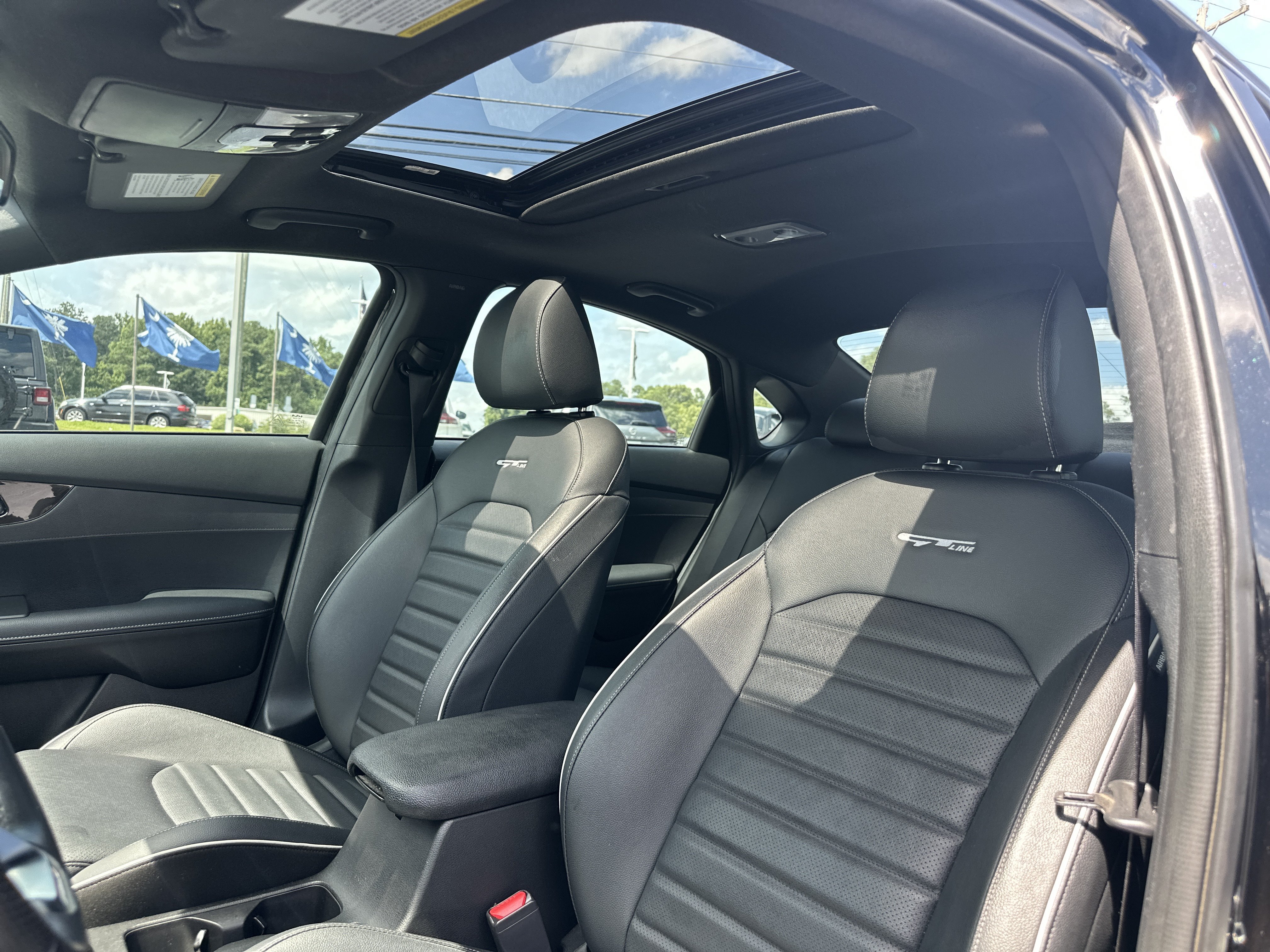Used 2023 Aurora Black Kia GT-Line image 28