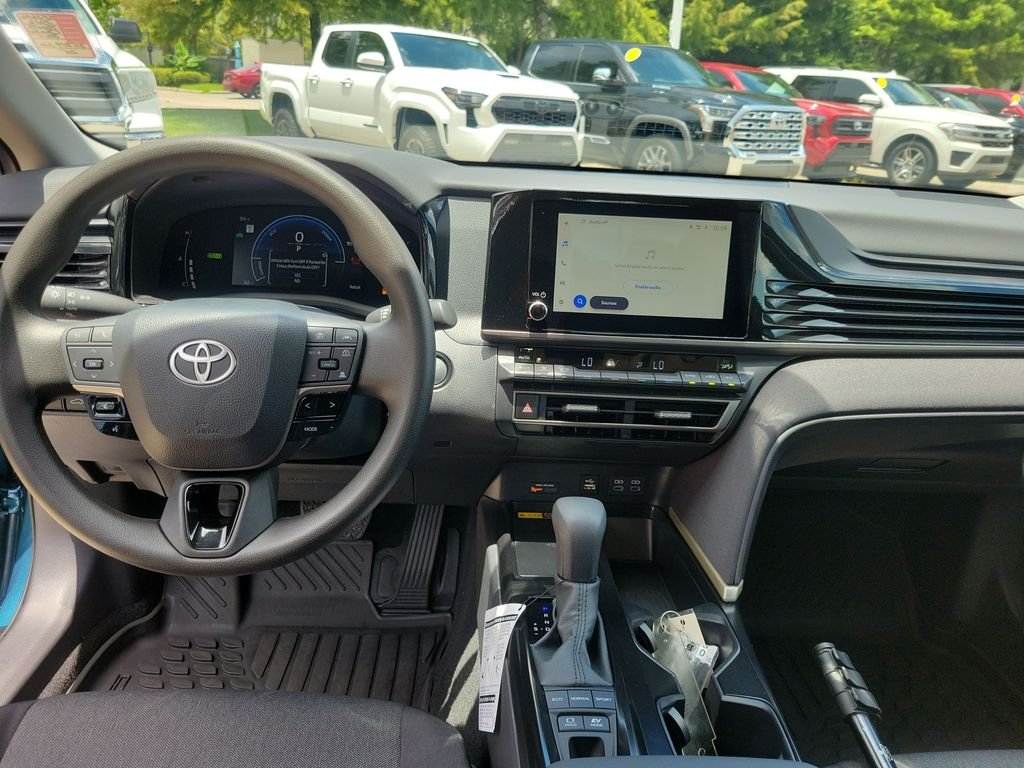Certified Used 2026  Toyota LE image 23