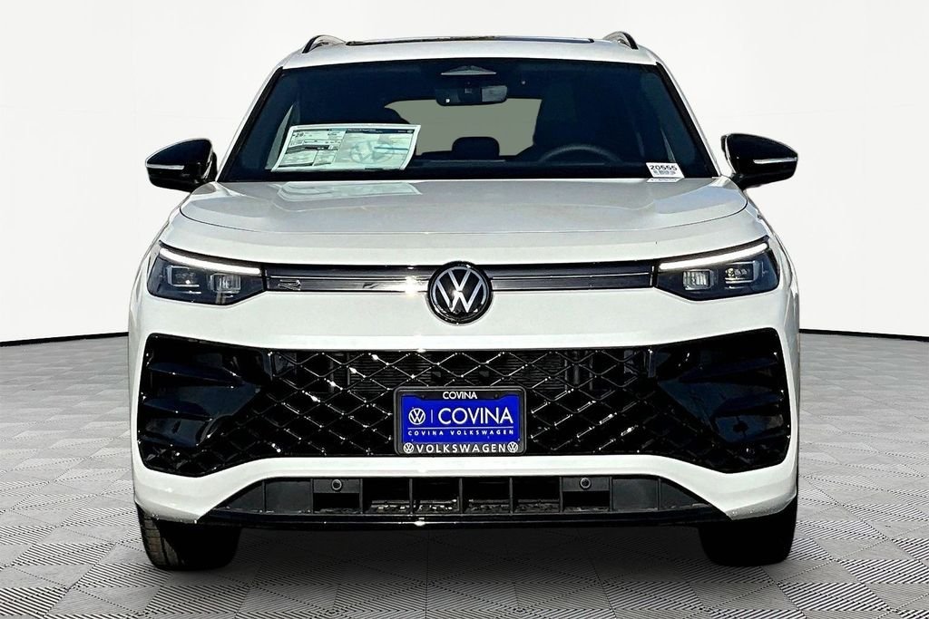 New 2026 White Volkswagen 2.0T SE R-Line Black image 2