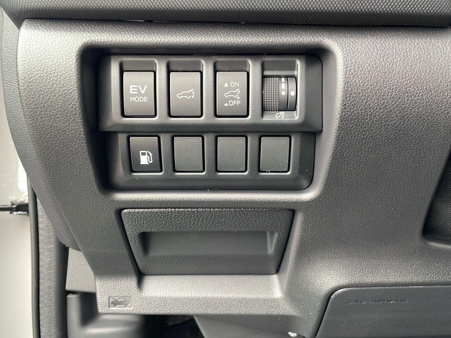 New 2026 RIVER ROCK PEARL Subaru Touring Hybrid image 12