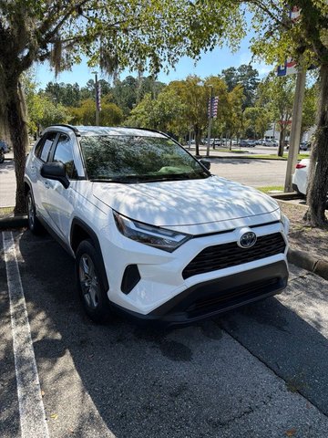 2023 Toyota RAV4 Hybrid LE