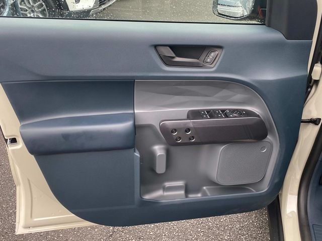New 2025 Beige Ford XLT image 10