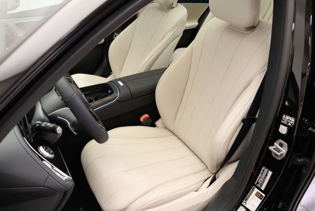 New 2026 Obsidian Black Metallic Mercedes-Benz E 450 image 35