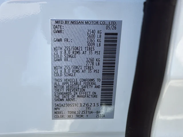 New 2026 Everest White Pearl TriCoat / Super Black Two-tone Nissan Platinum image 32
