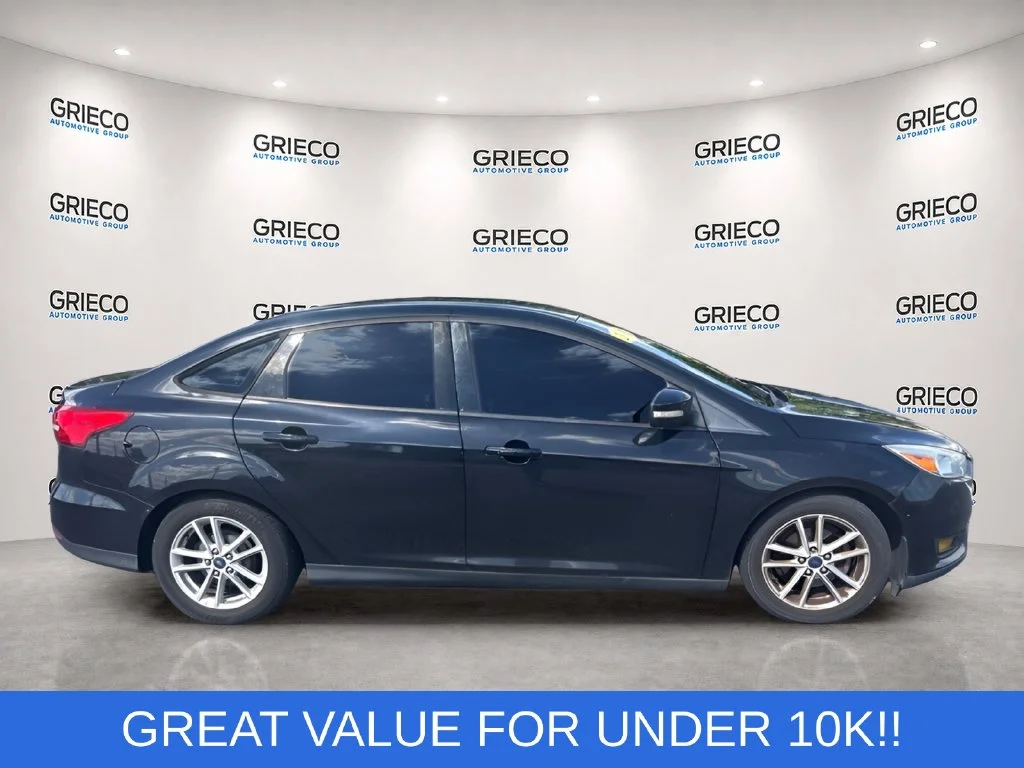 Used 2016 Black Ford SE image 2
