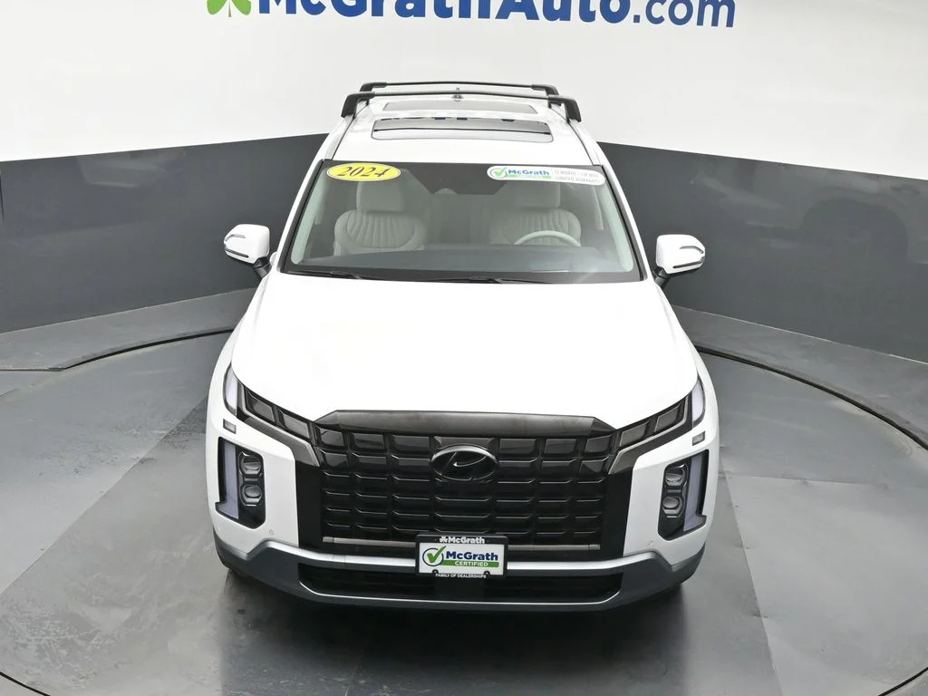 Used 2024 White Hyundai Limited image 31