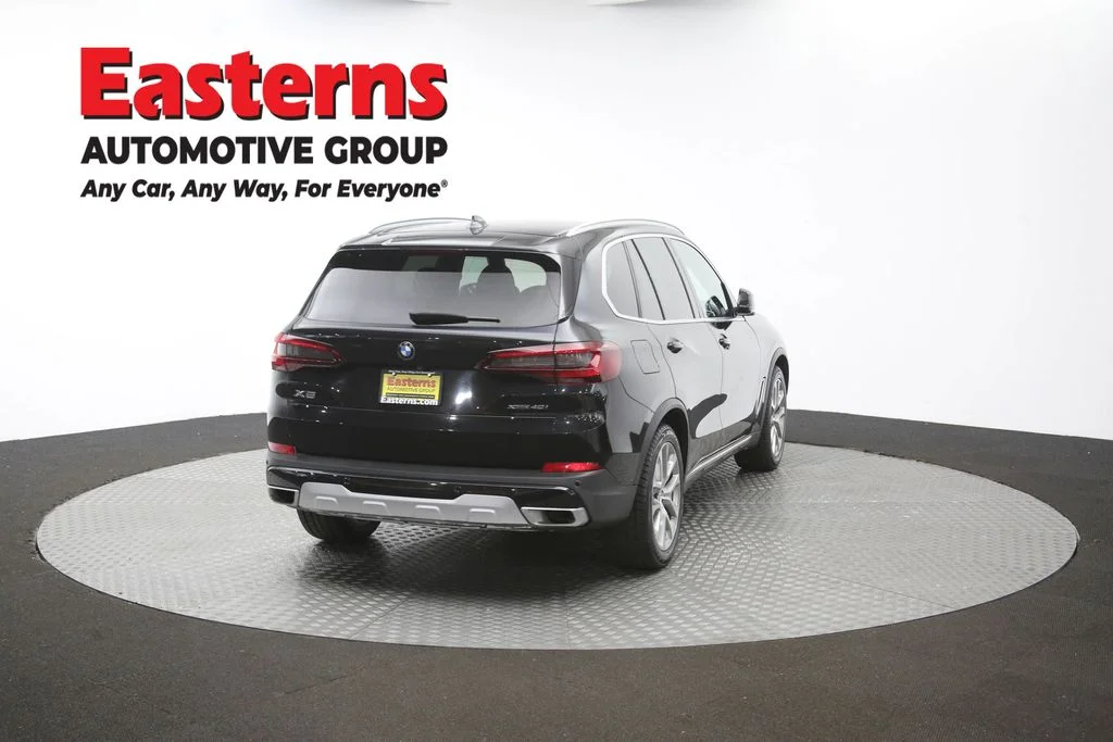 Used 2023 Black BMW xDrive40i image 35