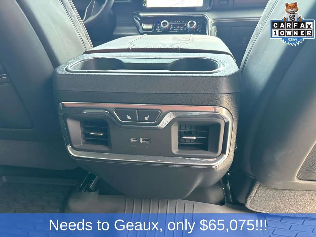 Used 2025 Gray GMC Denali Ultimate image 31