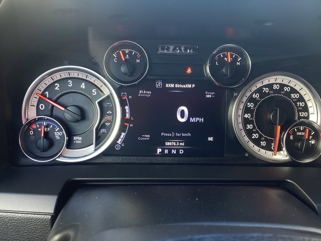 Used 2018 White Ram Laramie image 15