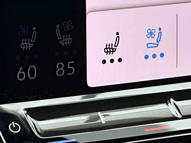 2026 Volkswagen Atlas SE w/Tech - Photo 16
